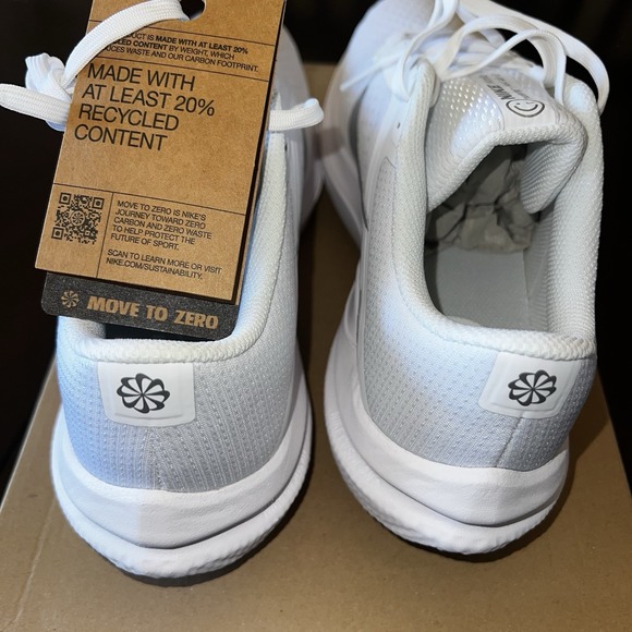 Nike W Air Winflo 10 White/Silver Women's Size 10.5 Men's 9 NEW IN BOX - Picture 9 of 15